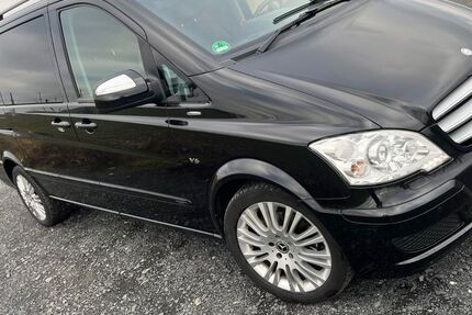 Mercedes-Benz Viano 217.700 km 17.700 &euro; Köln 51147