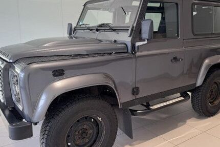 Land Rover Defender 122.300 km 39.900 &euro; Passau 94036