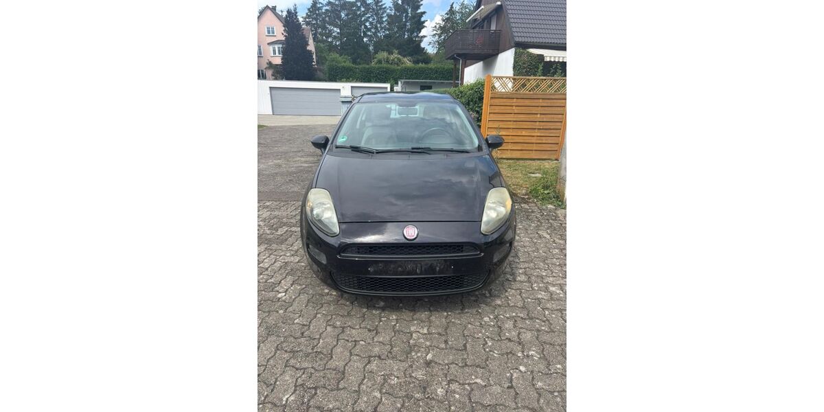 Fiat Punto 80.000 km 1.690 &euro; Esslingen 73728