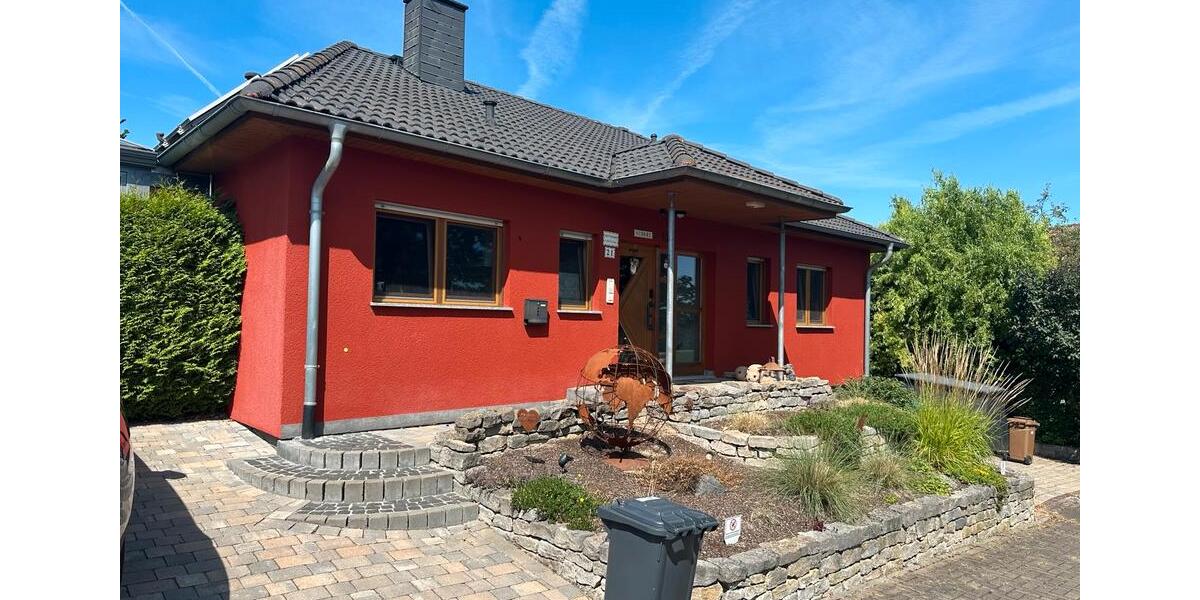 Einfamilienhaus mit Einliegerwohnung, Ulmenstrasse 21, Kirberg 7 zimmer