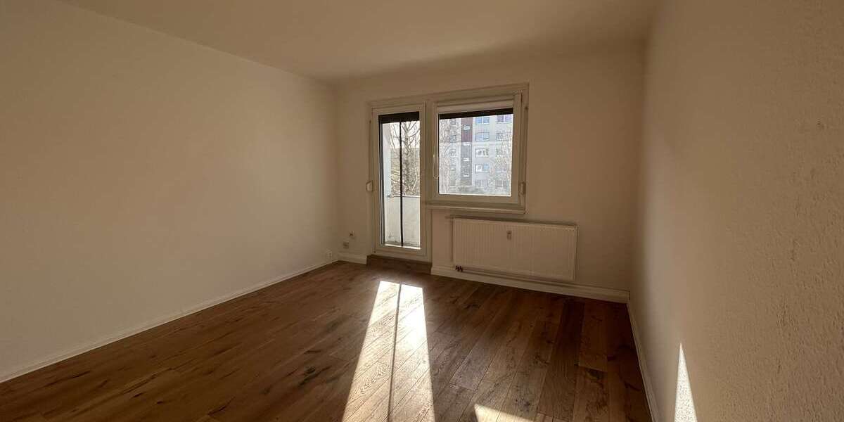 Etagenwohnung Mülsen Thurm - 3 Zimmer, 56 m&sup2;, 390&euro; | Angebot:25100367