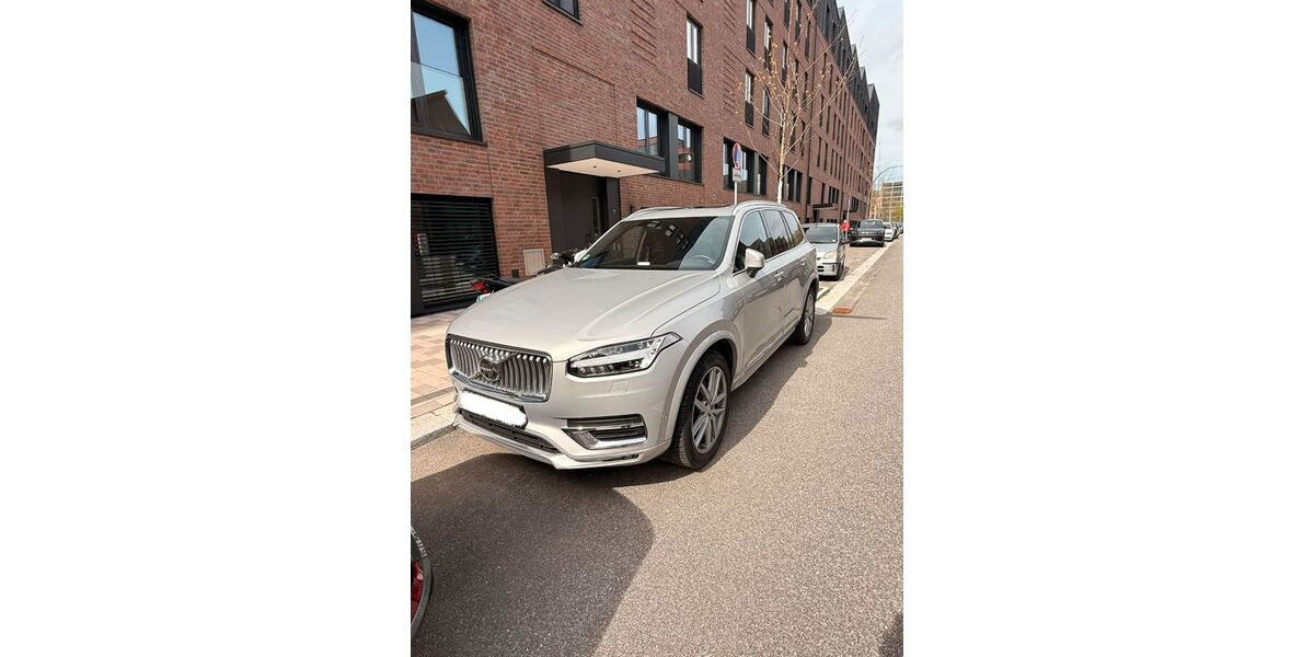 Volvo XC90 52.000 km 42.499 &euro; Wedel 22880