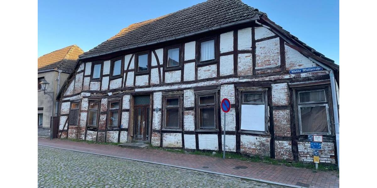Einfamilienhaus Neustadt-Glewe Glewe - 13.000&euro; | Angebot:22139454