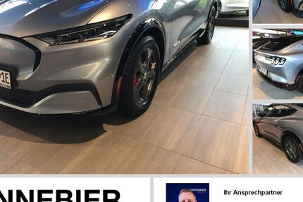 Ford Mustang Mach-E 41.686 km 38.280 € Berlin 13581