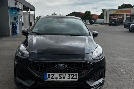 Ford Fiesta 48.500 km 22.000 &euro; Flörsheim-Dalsheim 67592