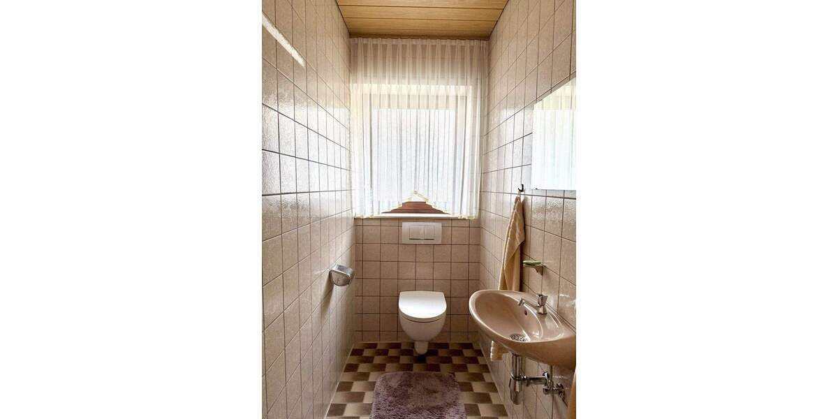 Einfamilienhaus Vöhringen - 7 Zimmer, 201 m&sup2;, 549.000&euro; | Angebot:24855518