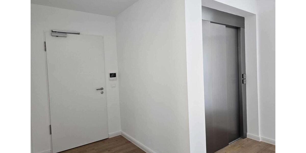 Neubau-Penthouse zur Miete: exklusives Wohnen in Hamelns bester Lage ! 4 zimmer