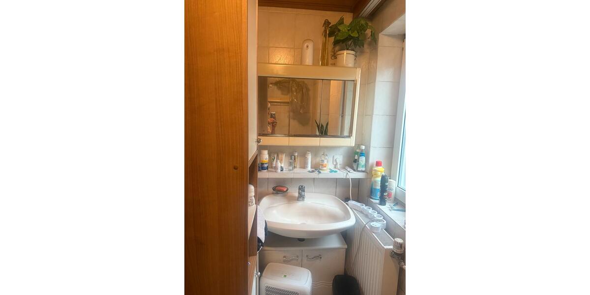 Mehrfamilienhaus, Wohnhaus Tiefenbach - 8 Zimmer, 160 m&sup2;, 130.000&euro; | Angebot:26750000