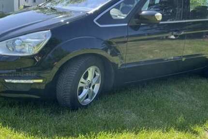 Ford S-Max 133.000 km 11.500 &euro; Menden 58708
