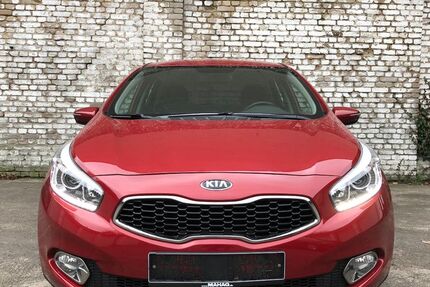 Kia ceed / Ceed 94.881 km 9.900 € Berlin 12309