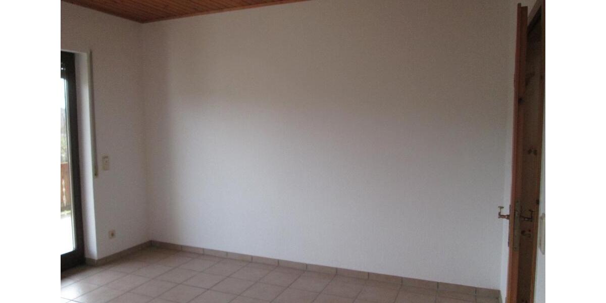 Einfamilienhaus Bettenfeld - 3 Zimmer, 77 m&sup2;, 700&euro; | Angebot:26053265
