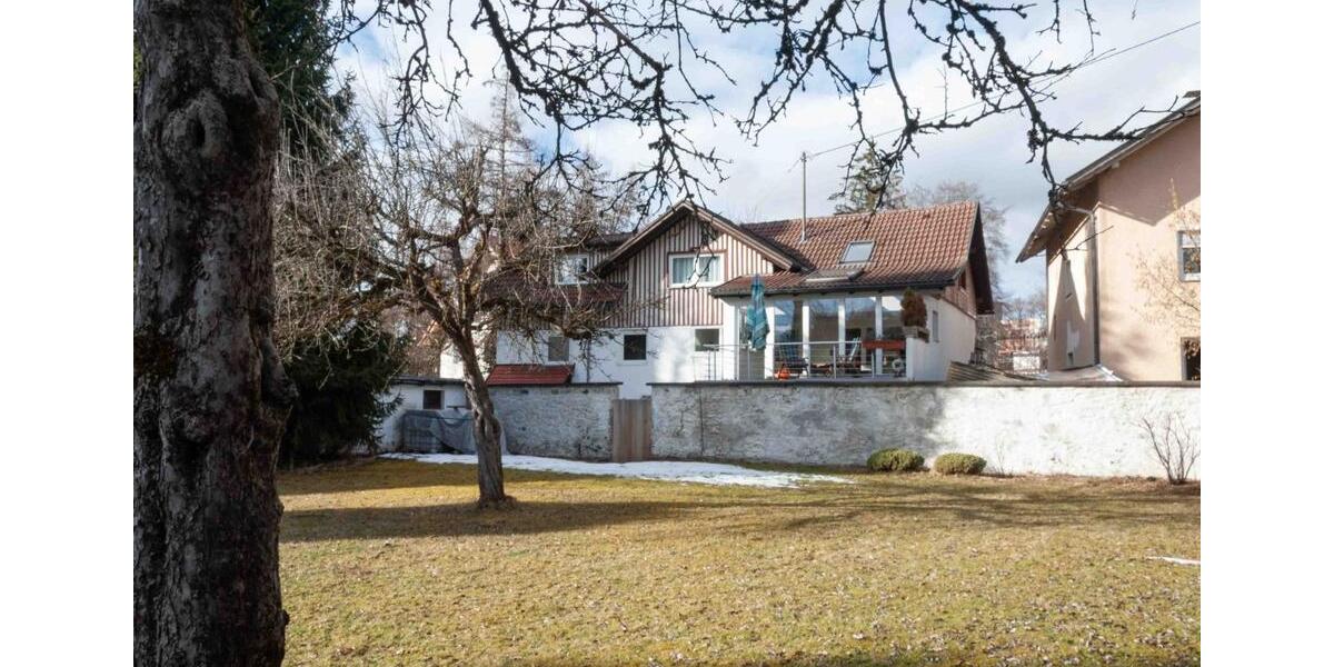Einfamilienhaus Kempten (Allgäu) Auf dem Lindenberg - 8 Zimmer, 200 m&sup2;, 440.000&euro; | Angebot:25289050
