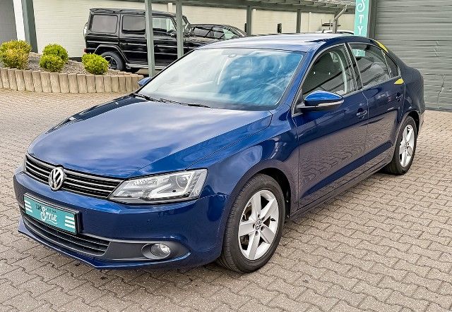 VW Jetta 98.550 km 8.990 &euro; Niederzier 52382