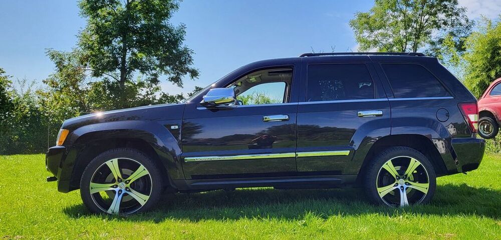 Grand Cherokee
