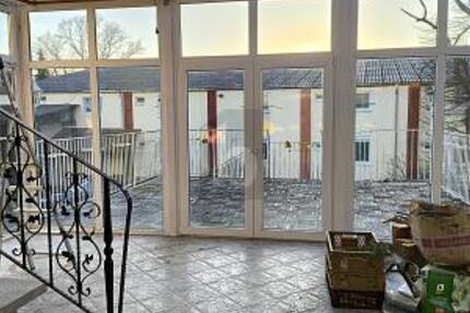 VERSTECKTES PARADIES MIT WINTERGARTEN 10 zimmer