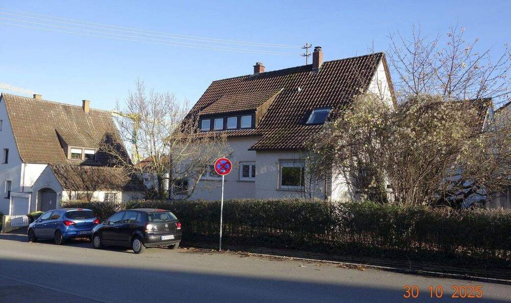 Einfamilienhaus Besigheim - 9 Zimmer, 221 m&sup2;, 575.000&euro; | Angebot:25337538