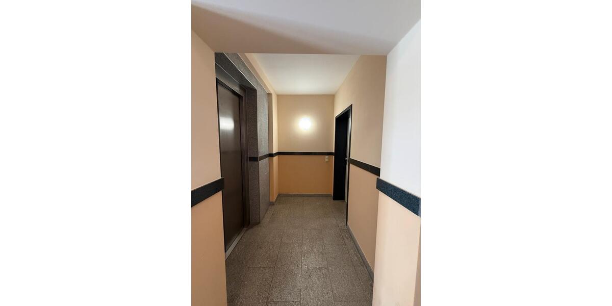 Etagenwohnung Gelnhausen - 3 Zimmer, 90 m&sup2;, 380.000&euro; | Angebot:27128392
