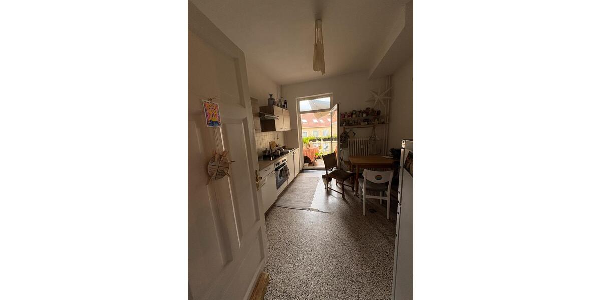 Etagenwohnung Flensburg - 5 Zimmer, 132 m&sup2;, 1.329&euro; | Angebot:24589193