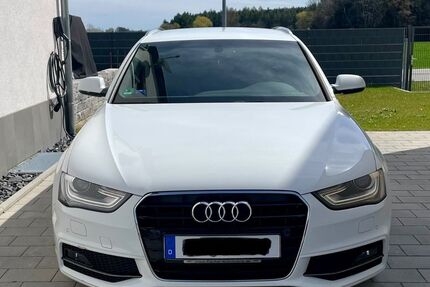 Audi A4 98.000 km 13.700 &euro; Amberg 92224