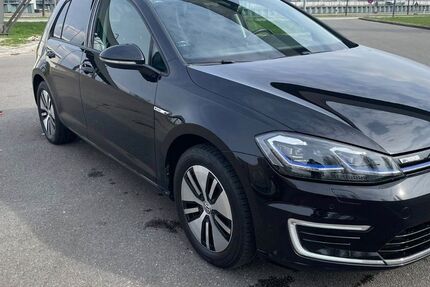 VW Golf 158.000 km 12.500 &euro; Schellerten 31174