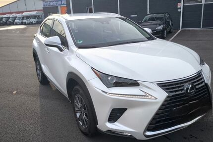 Lexus NX 300 70.000 km 29.999 &euro; Solingen 42653