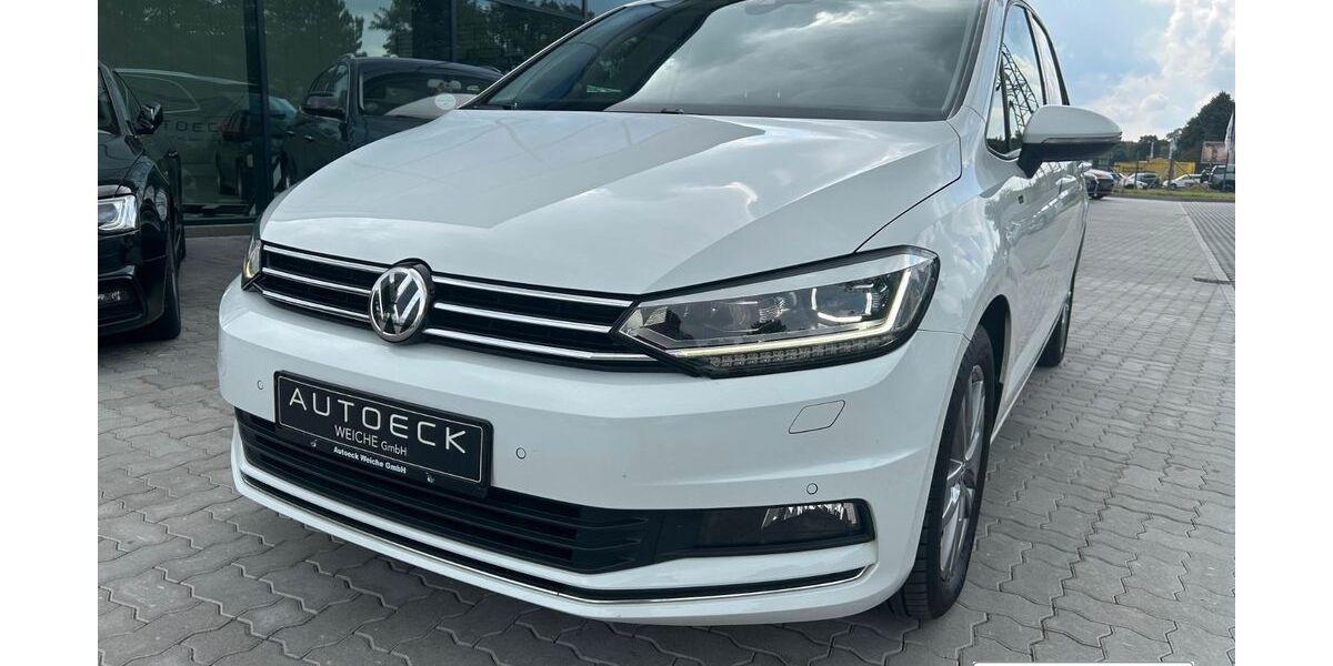 VW Touran 151.000 km 15.750 &euro; Flensburg 24941