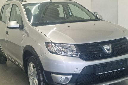 Dacia Sandero 85.000 km 7.990 &euro; Elsterwerda 04910