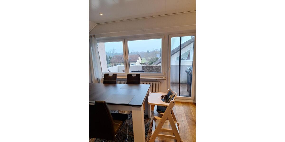 Dachgeschoßwohnung March - 3 Zimmer, 80 m&sup2;, 375.000&euro; | Angebot:25342347