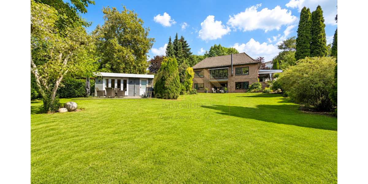 Ihr neues Familienglück: Wohnen mit Einliegerwohnung und grünem Gartenidyll - Einfamilienhaus Bad Bramstedt | Angebot:27085899