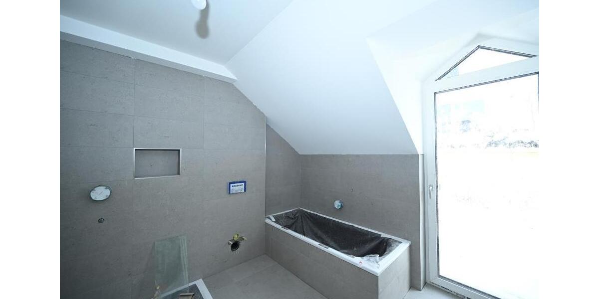 Doppelhaushälfte Deining - 5 Zimmer, 141 m&sup2;, 1.490&euro; | Angebot:25234848