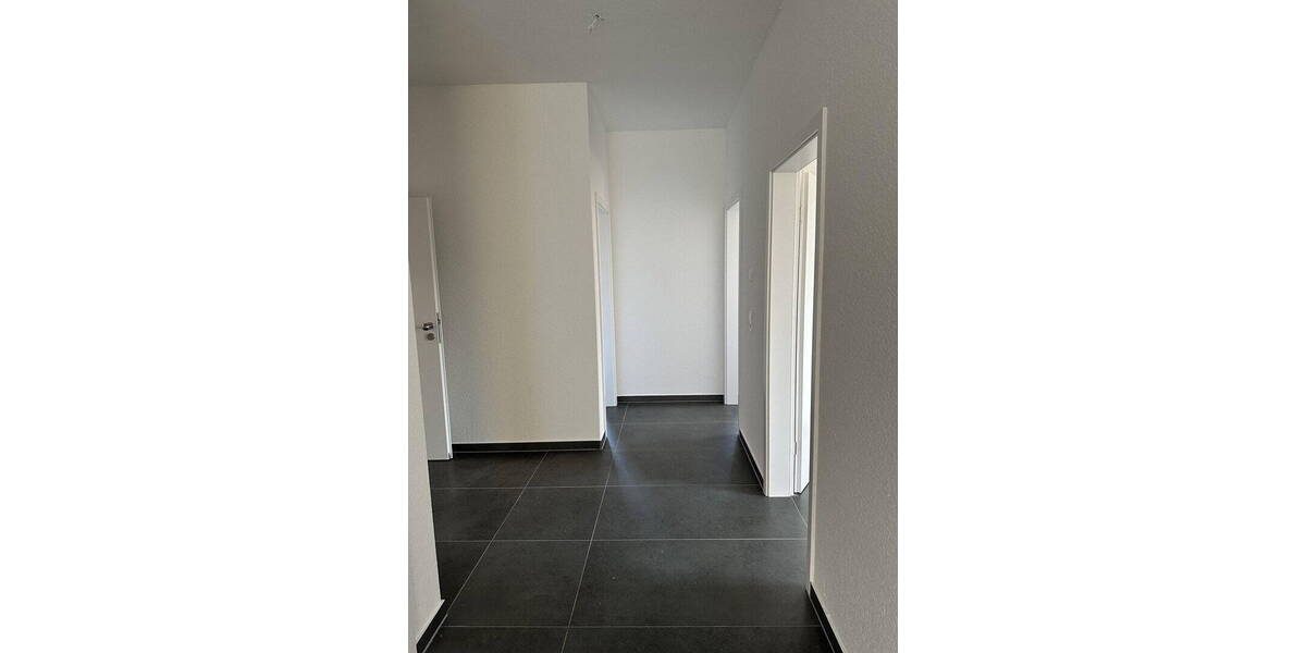 Etagenwohnung Barßel - 5 Zimmer, 92 m&sup2;, 900&euro; | Angebot:25984373