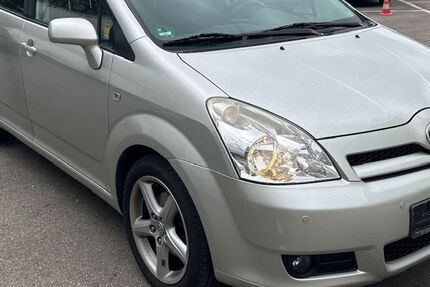 Toyota Corolla Verso 127.000 km 5.990 &euro; Ludwigshafen am Rhein 67059