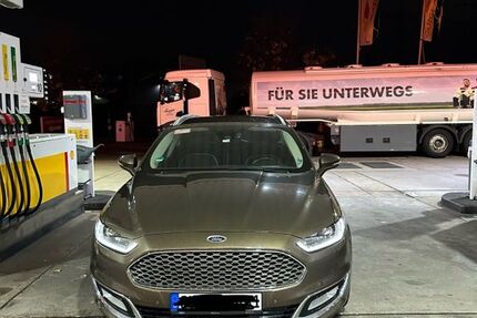 Ford Mondeo 58.000 km 20.800 &euro; Siegburg 53721