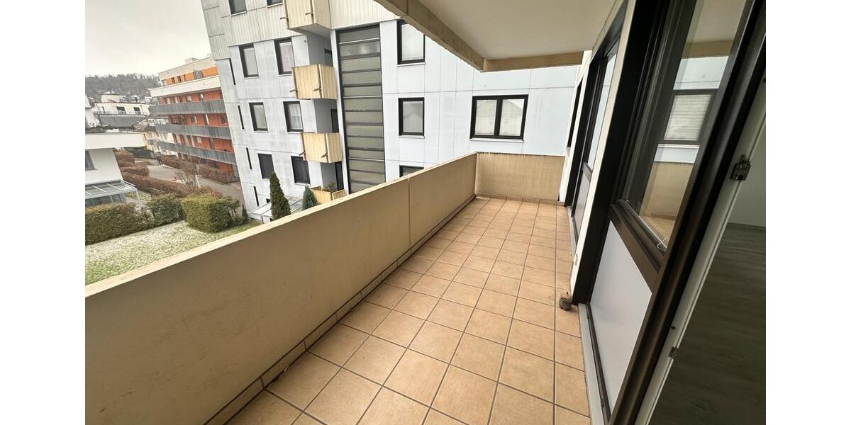 KA-Durlach 1 ZKB mit gr. Balkon, EBK, Stellplatz, Kellerabteil 1 zimmer