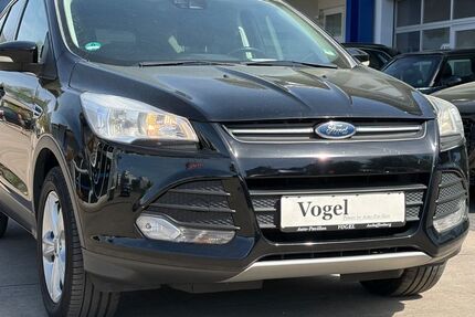 Ford Kuga 146.500 km 9.600 &euro; Aschaffenburg 63743
