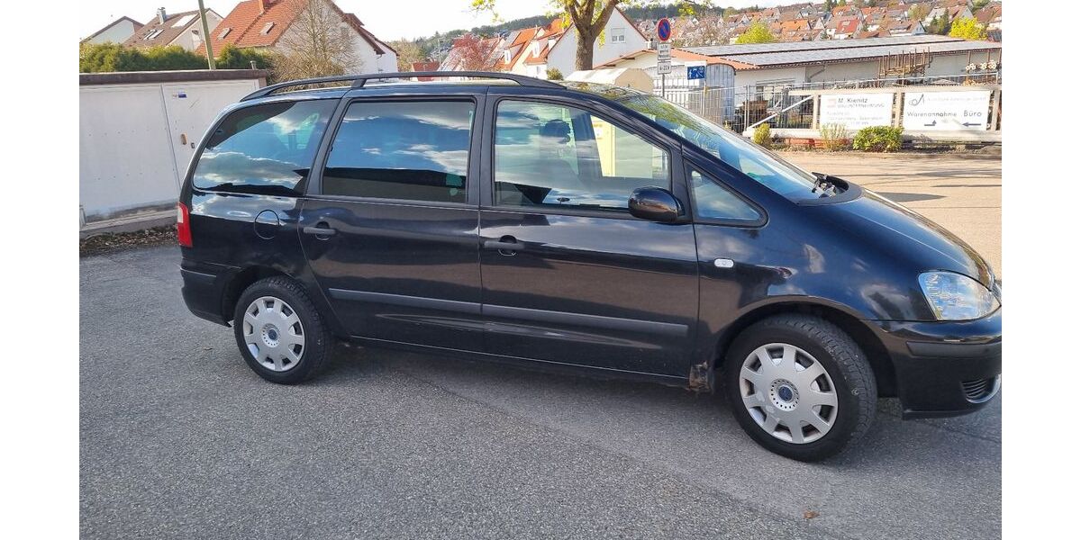 Ford Galaxy 181.698 km 2.299 &euro; Leonberg Gebersheim 71229