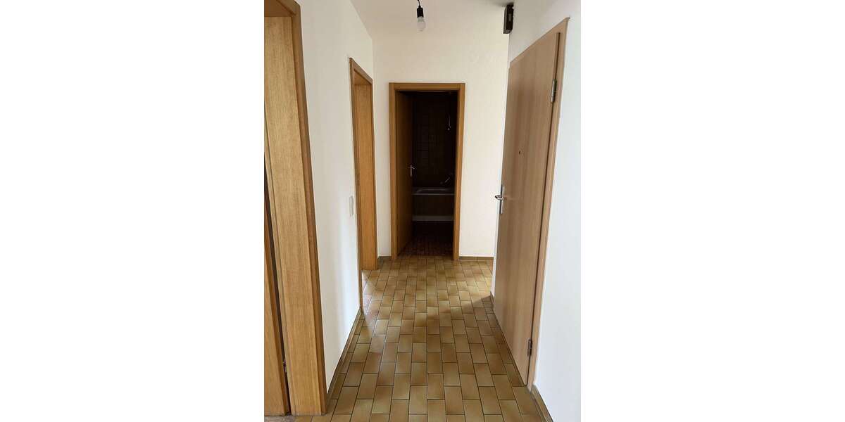 Etagenwohnung Tübingen Derendingen - 3 Zimmer, 72 m&sup2;, 540&euro; | Angebot:27146070