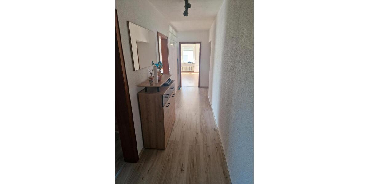 Etagenwohnung Stödtlen - 3 Zimmer, 90 m&sup2;, 650&euro; | Angebot:26406612