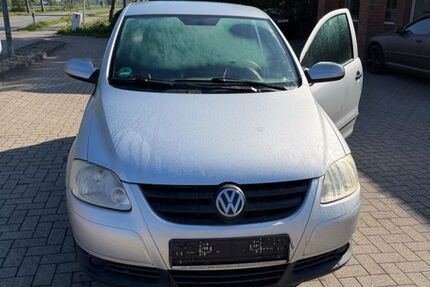 VW Fox 171.000 km 2.599 &euro; Moormerland 26802