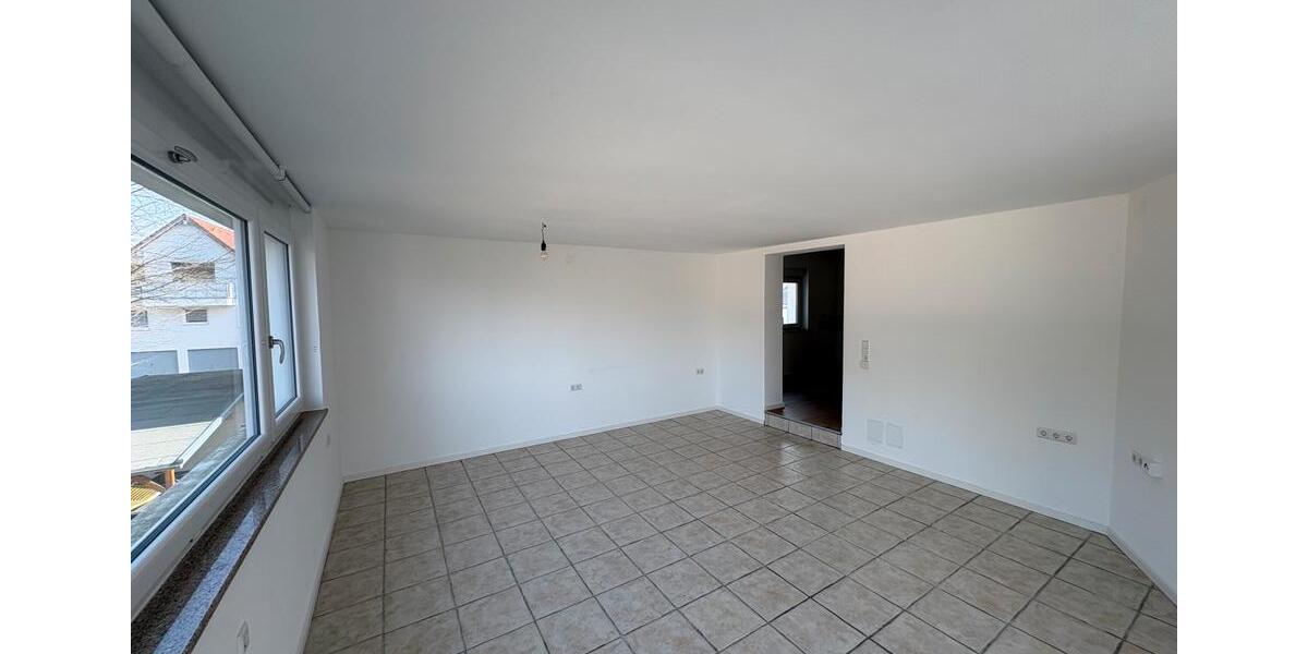 Etagenwohnung Senden - 4 Zimmer, 104 m&sup2;, 1.120&euro; | Angebot:25406921