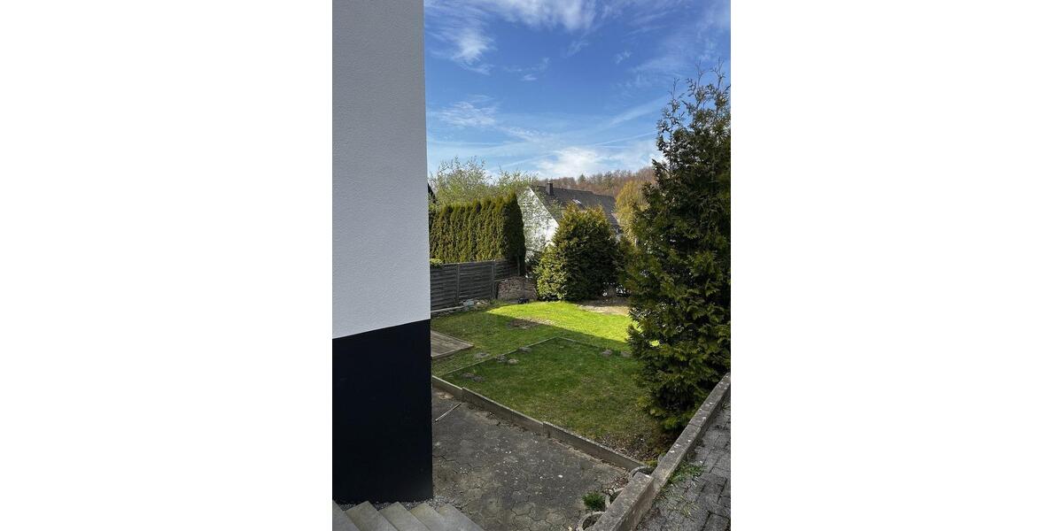 Doppelhaushälfte Brilon - 5 Zimmer, 140 m&sup2;, 1.200&euro; | Angebot:26212739