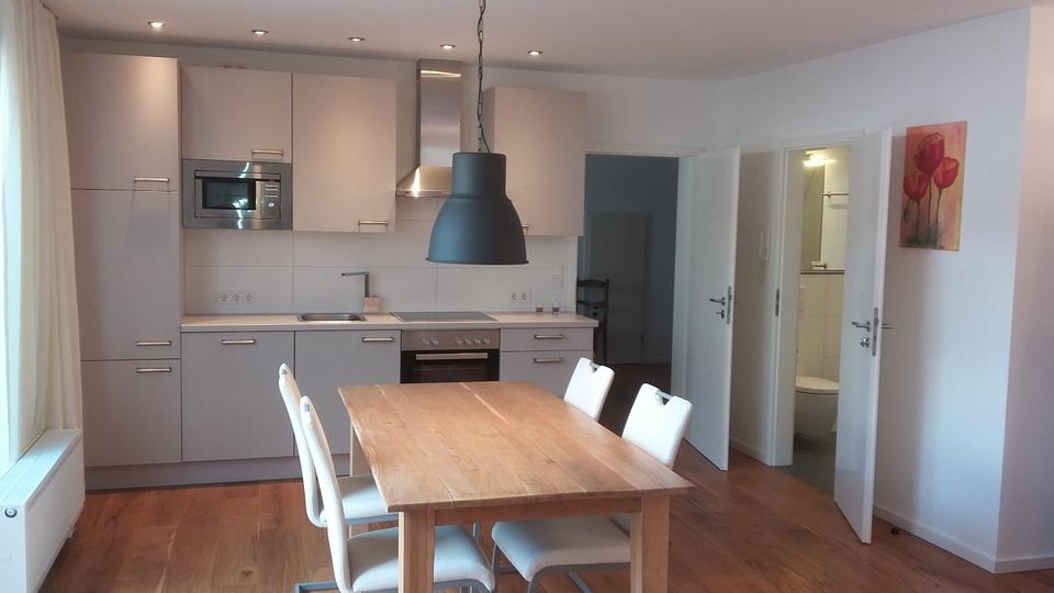 Erdgeschoßwohnung Frankfurt am Main Niederrad - 2 Zimmer, 60 m&sup2;, 1.370&euro; | Angebot:26581595