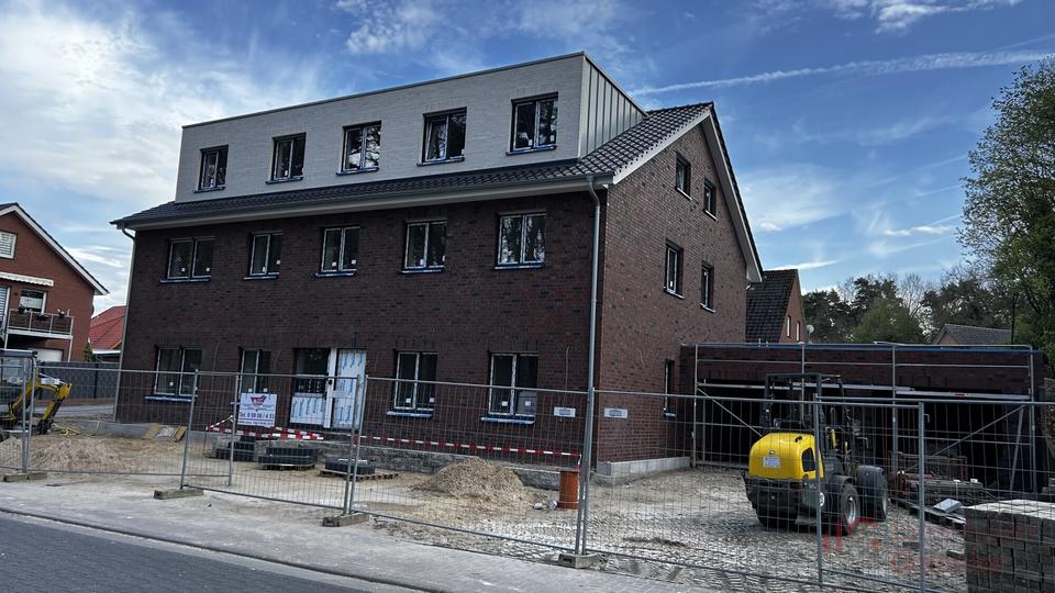 Erdgeschoßwohnung Salzbergen - 3 Zimmer, 86 m&sup2;, 815&euro; | Angebot:26133173
