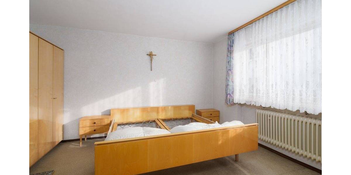 Mehrfamilienhaus, Wohnhaus Karlstadt / Gambach Gambach - 8 Zimmer, 154 m&sup2;, 299.900&euro; | Angebot:24033323