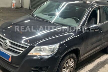 VW Tiguan 164.000 km 8.999 &euro; Frankfurt am Main 65933