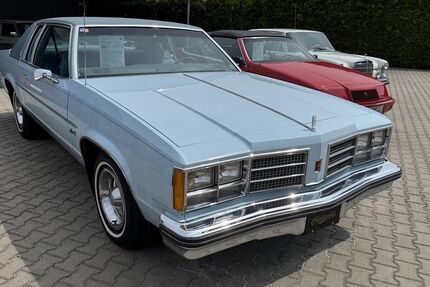 Oldsmobile Delta 88 30.400 km 27.500 &euro; Allersberg 90584