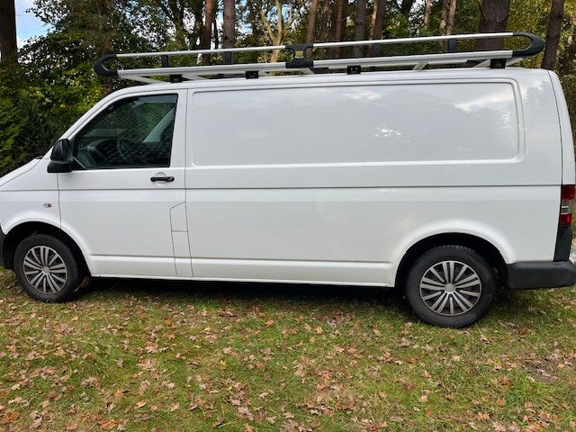 VW T5 Transporter 45.000 km 19.900 &euro; Schülp 24813