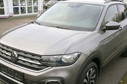 VW T-Cross 26.560 km 20.490 &euro; Krauthausen 99819