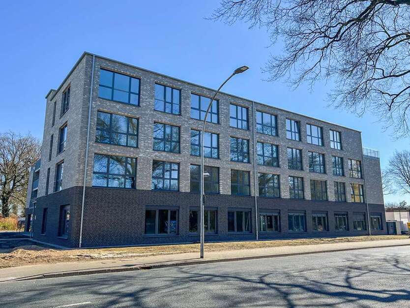 Büro in Oldenburg (Oldenburg) Kreyenbrück 2.069,38 € 165.55 m²