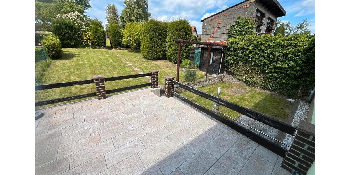 Einfamilienhaus Dermbach - 5 Zimmer, 140 m&sup2;, 165.000&euro; | Angebot:25157495